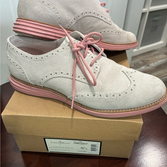 Cole Haan Women's Cream and Pink Suede Flats - Picture 2 of 7